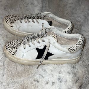 Vintage Havana Sneakers